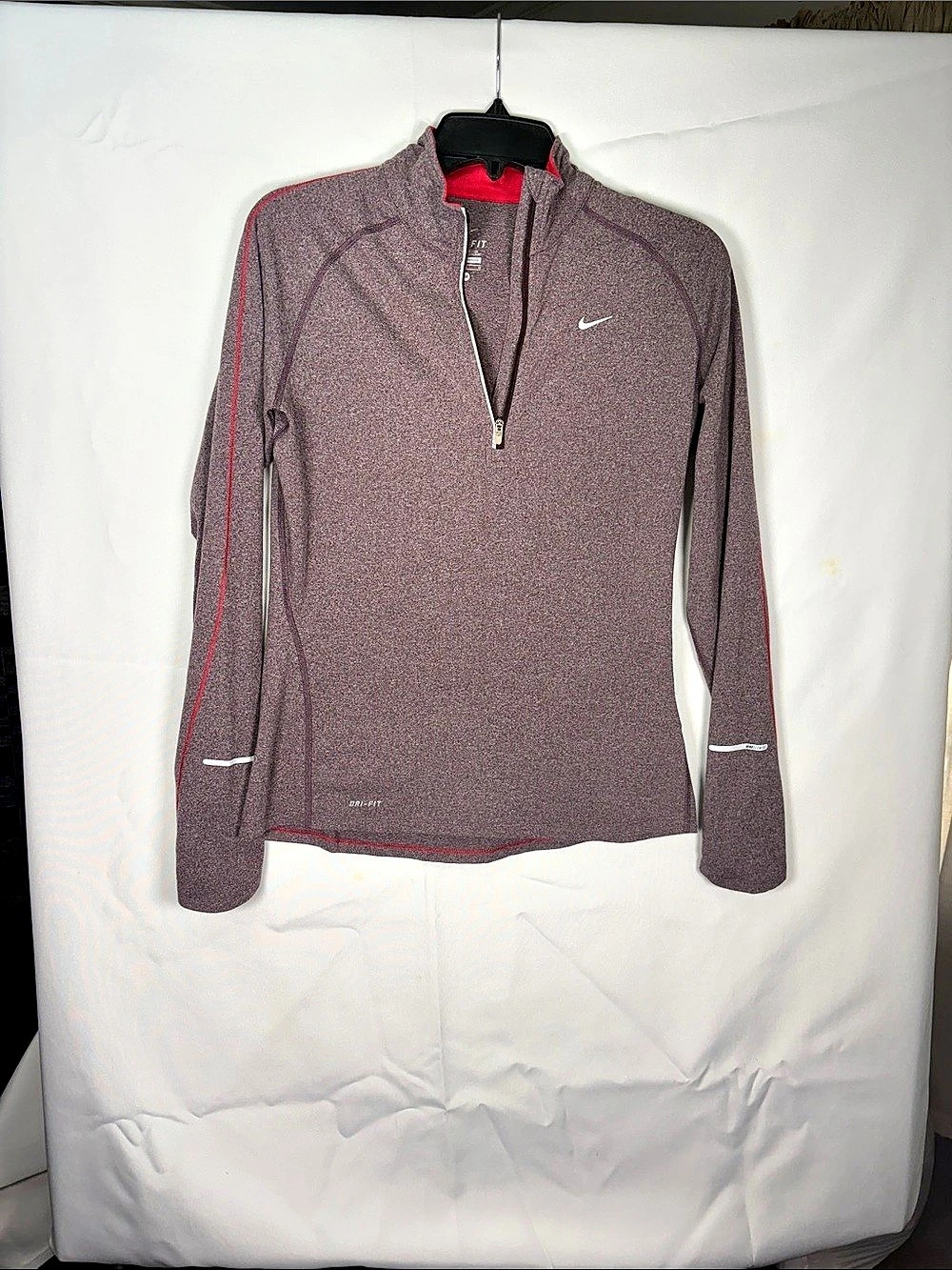 Nike Dri-FIT 1/4-Zip Womens  1/4-Zip Purple Medium